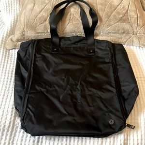 Black Lululemon Yoga Tote